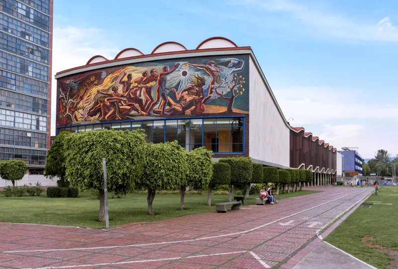 Un mural en la UNAM