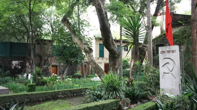 Enverdecimiento del Museo Leo Trotzki en Coyoacán