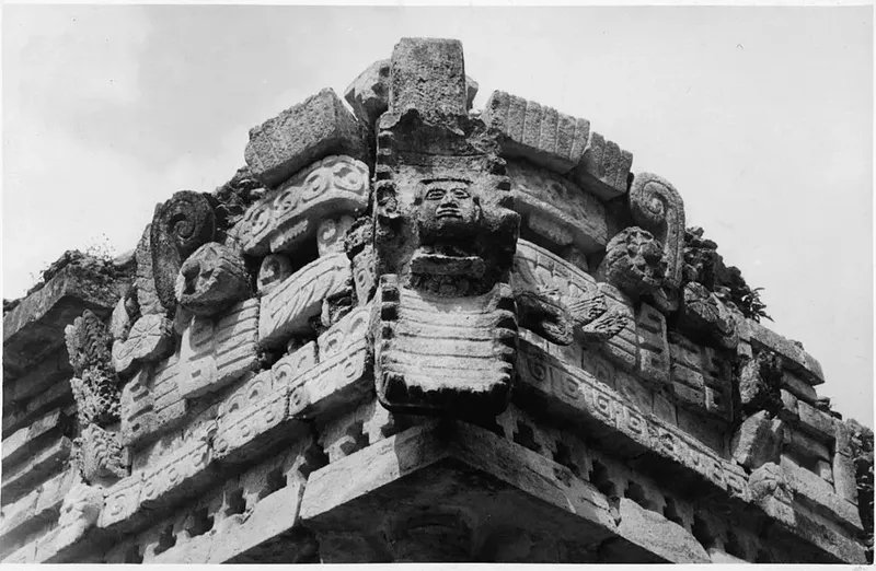 Fachada del templo maya de Labna