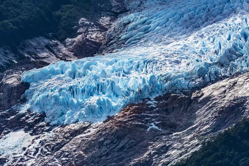 El glaciar Balmaceda en el extremo norte del estrecho de la Última Esperanza