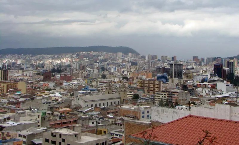 Quito es la capital de Ecuador y la segunda ciudad más grande del país.