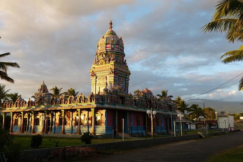 Temple Tamoul Narassingua Perournal