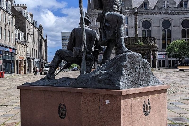 Gordon Highlanders Statue