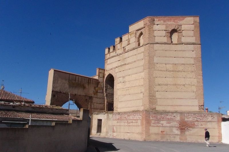 Puerta De Medina