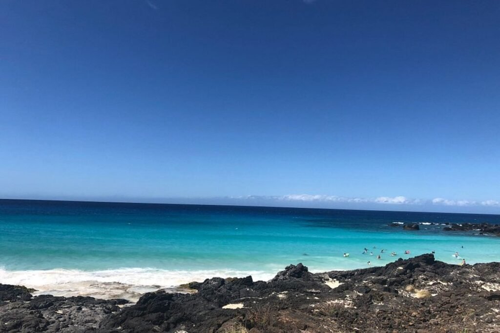 Descubre las mejores playas en Kailua-Kona para disfrutar del sol y del mar