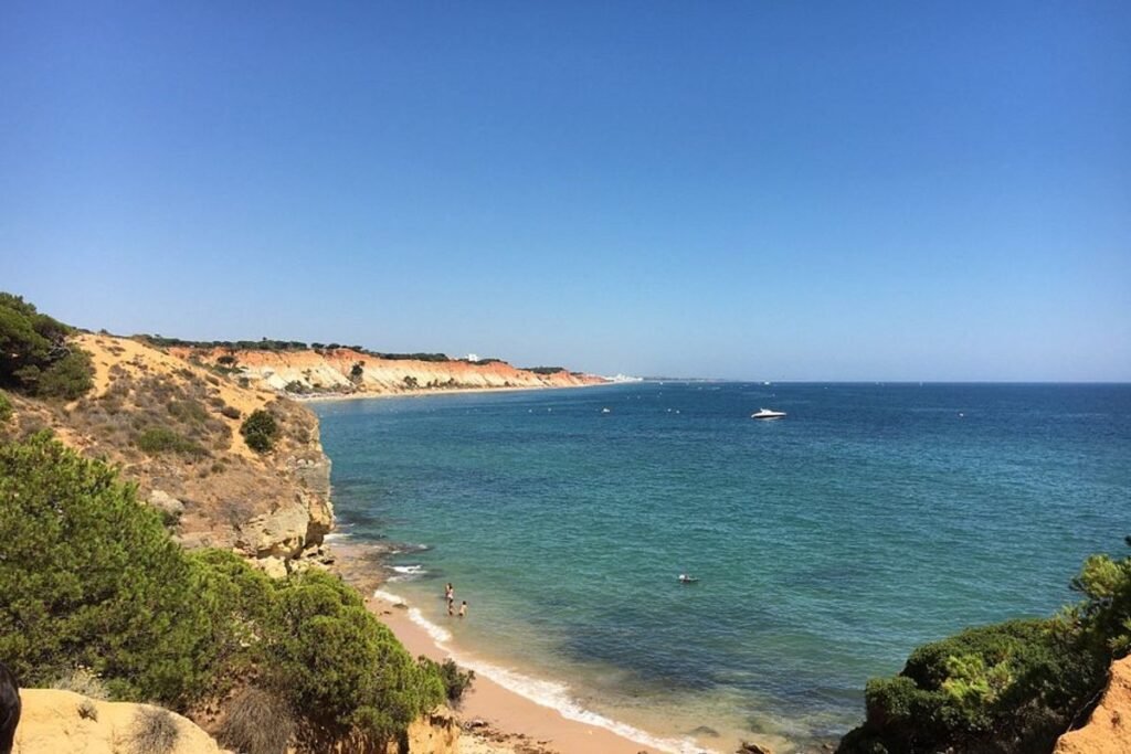 Descubre las mejores playas de Algarve para unas vacaciones inolvidables.