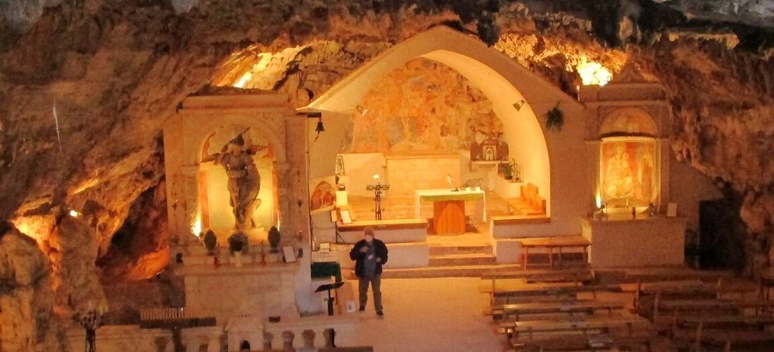 Grotta Sacra di San Michele Arcangelo in Monte Laureto
