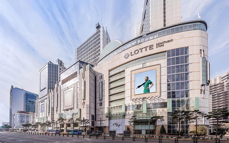 Lotte Department Store Main
