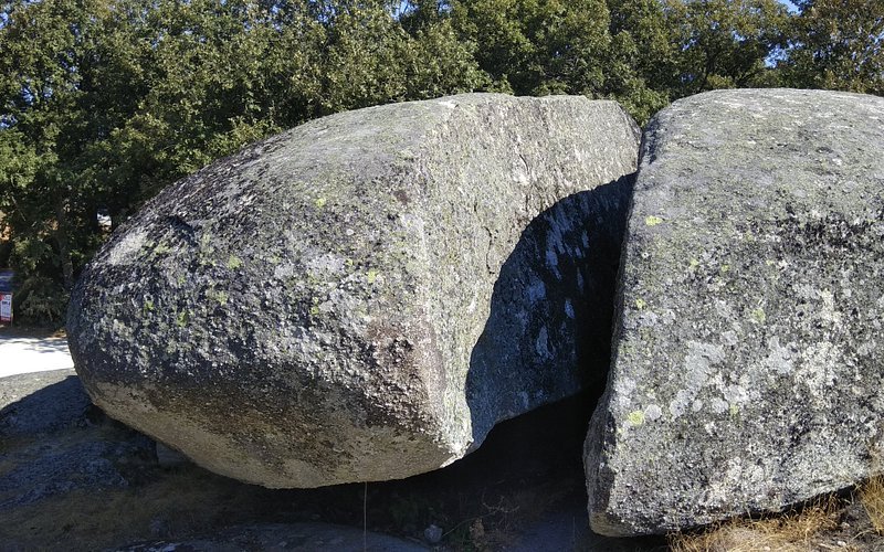 Pedra Bolideira