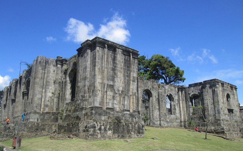 Santiago Apostol Parish Ruins