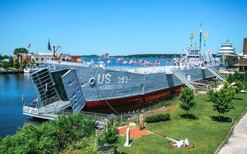 USS LST 393